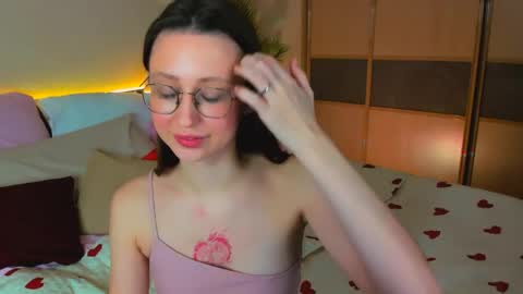 Snapshot of yourlovelystoryy chatting on 1, 3, 2026 Vetta online show from 1, 3, 2026
