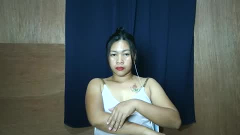 Snapshot of yourmaryflor chatting on 2, 12, 2025 yourmaryflor online show from 2, 12, 2025