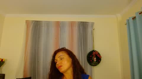 Snapshot of yourmysterycharm chatting on 5, 1, 2025 yourmysterycharm online show from 5, 1, 2025
