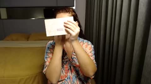 Snapshot of yourmysterycharm chatting on 24, 1, 2025 yourmysterycharm online show from 24, 1, 2025