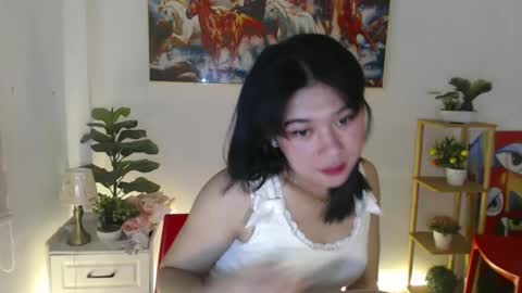Snapshot of yourprettytrish chatting on 28, 12, 2024 Trish online show from 28, 12, 2024