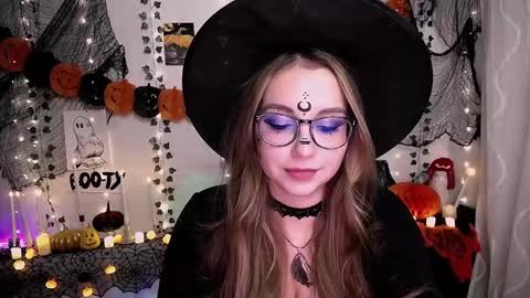 Happy online show from 29, 10, 2025