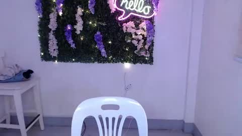    online show from 21, 1, 2025