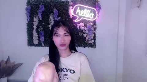    online show from 4, 3, 2025