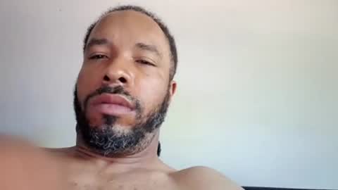 Snapshot of yoursexydaddy8181 chatting on 13, 6, 2026 yoursexydaddy8181 online show from 13, 6, 2026