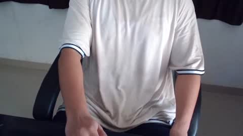 Snapshot of yoursjohnnysins chatting on 2, 8, 2026 yoursjohnnysins online show from 2, 8, 2026