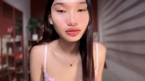 yoursluttyashxx online show from 11, 5, 2026