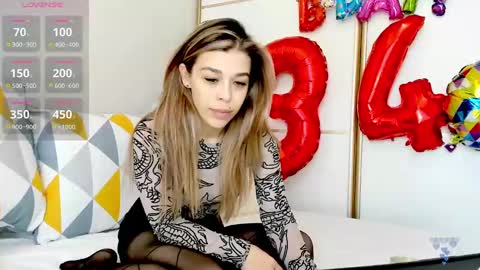 Snapshot of yoursoul_mila chatting on 28, 2, 2025 yoursoul_mila online show from 28, 2, 2025