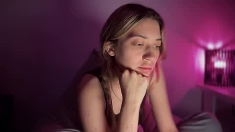 Snapshot of yoursweet_couple chatting on 22, 9, 2025 yoursweet_couple online show from 22, 9, 2025