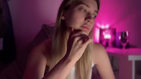 Snapshot of yoursweet_couple chatting on 24, 10, 2025 yoursweet_couple online show from 24, 10, 2025