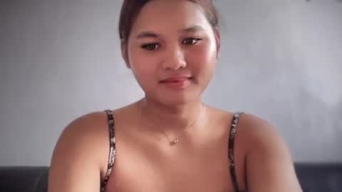 Snapshot of yoursweetgirl_zia chatting on 13, 5, 2026 yoursweetgirl_zia online show from 13, 5, 2026