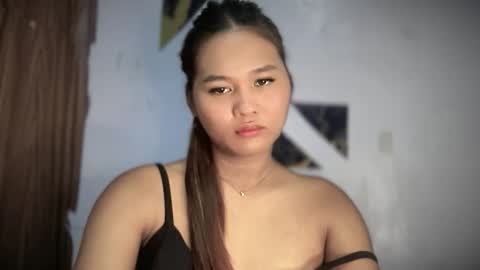 Snapshot of yoursweetgirl_zia chatting on 16, 5, 2026 yoursweetgirl_zia online show from 16, 5, 2026