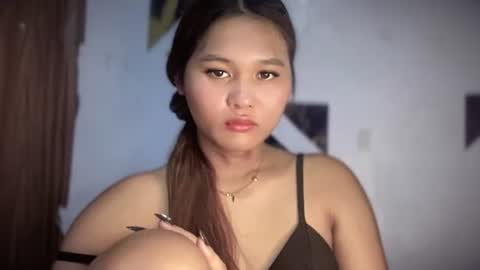 Snapshot of yoursweetgirl_zia chatting on 19, 5, 2026 yoursweetgirl_zia online show from 19, 5, 2026