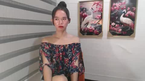 yourtinybunny online show from 18, 2, 2025