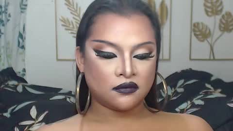 Snapshot of yourtrannyqueenxxx chatting on 19, 11, 2025 Anastacia Grey online show from 19, 11, 2025