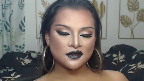 Snapshot of yourtrannyqueenxxx chatting on 23, 11, 2025 Anastacia Grey online show from 23, 11, 2025