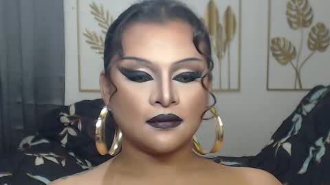 Snapshot of yourtrannyqueenxxx chatting on 1, 2, 2026 Anastacia Grey online show from 1, 2, 2026