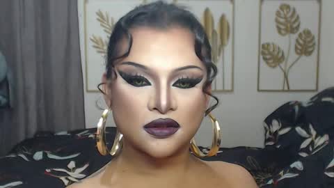 Snapshot of yourtrannyqueenxxx chatting on 2, 3, 2026 Anastacia Grey online show from 2, 3, 2026