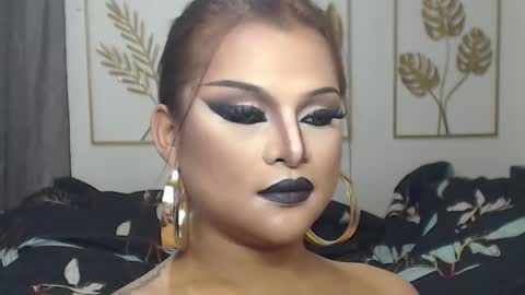 Snapshot of yourtrannyqueenxxx chatting on 9, 3, 2026 Anastacia Grey online show from 9, 3, 2026