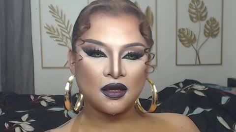 Snapshot of yourtrannyqueenxxx chatting on 12, 3, 2026 Anastacia Grey online show from 12, 3, 2026