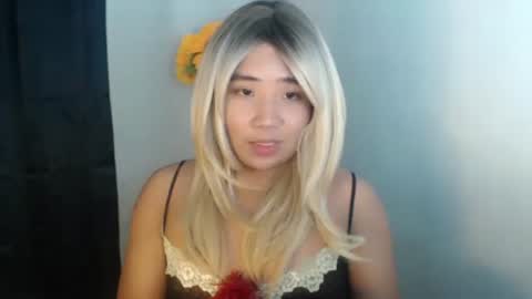 Snapshot of yourtransjeen chatting on 11, 3, 2025 Jeen online show from 11, 3, 2025