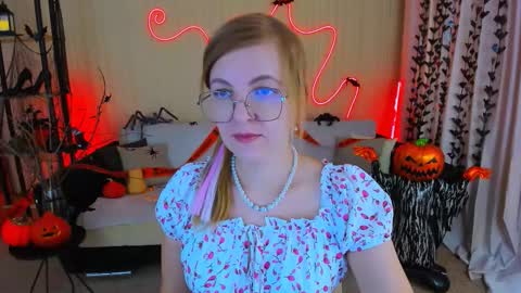 Alice online show from 25, 10, 2025