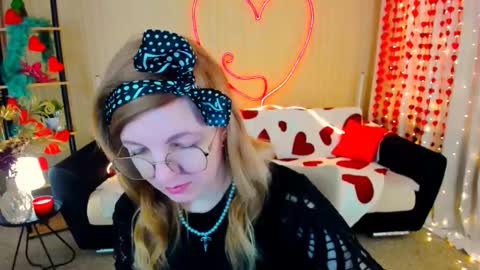 Alice online show from 10, 2, 2026