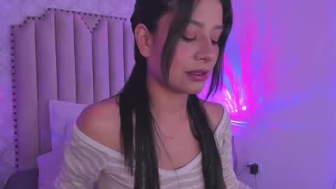 Snapshot of yourwishisme_val chatting on 9, 9, 2025 Val online show from 9, 9, 2025