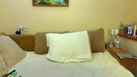 YourXQueen online show from 11, 3, 2026