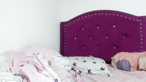 elizabeth  ju   online show from 30, 12, 2024