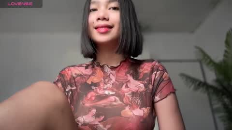 YowgineTheGreat online show from 10, 1, 2025