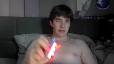 YoungPhysique05 online show from 4, 10, 2025