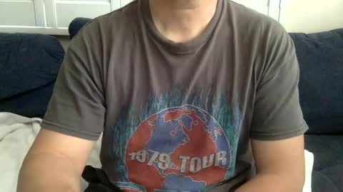 Snapshot of yque2 chatting on 11, 4, 2026 yque online show from 11, 4, 2026