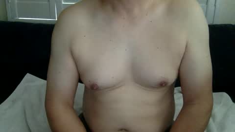 Snapshot of yque2 chatting on 12, 4, 2026 yque online show from 12, 4, 2026