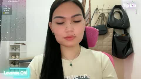 yrdrmgrl_jennie26 online show from 11, 3, 2026