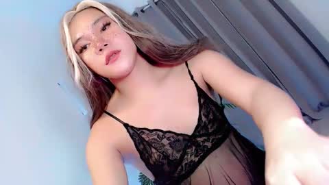 Snapshot of ysabella_love69 chatting on 28, 10, 2025 ysabella_love69 online show from 28, 10, 2025