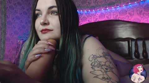 Annie online show from 11, 12, 2024