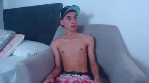 yulian_vasquez online show from 15, 2, 2025