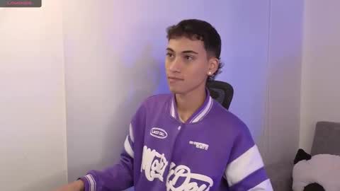 yulian_vasquez online show from 23, 9, 2025