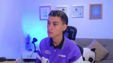 yulian_vasquez online show from 19, 12, 2025