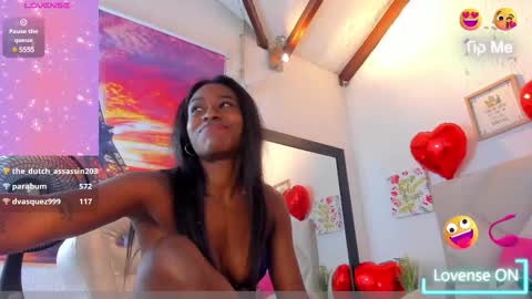 Snapshot of yuliana_milleer chatting on 2, 3, 2025 Yuliana online show from 2, 3, 2025