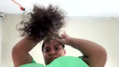 Yuli and SaraIndependent model online show from 22, 11, 2025