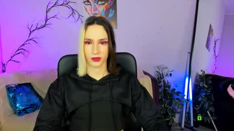 Snapshot of yumeliko_yummy chatting on 11, 10, 2025 Yumeliko online show from 11, 10, 2025