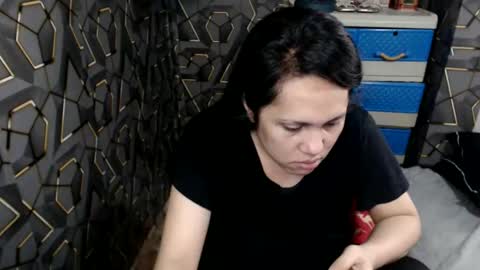 yumi online show from 13, 10, 2025