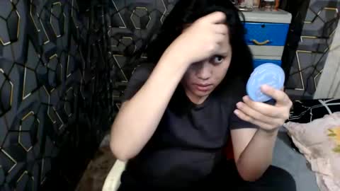 yumi online show from 16, 10, 2025