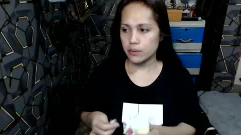 yumi online show from 11, 1, 2026