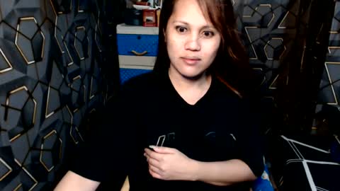 Snapshot of yumi_white chatting on 25, 7, 2026 yumi online show from 25, 7, 2026