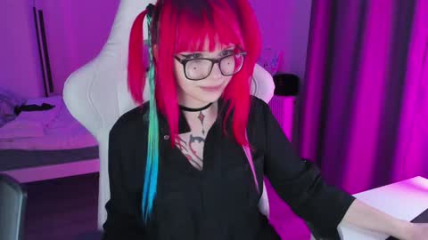 Snapshot of yumi_youkai chatting on 6, 12, 2024 Yumi 3 online show from 6, 12, 2024