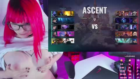 Snapshot of yumi_youkai chatting on 16, 12, 2024 Yumi 3 online show from 16, 12, 2024