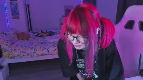 Snapshot of yumi_youkai chatting on 17, 9, 2025 Yumi 3 online show from 17, 9, 2025